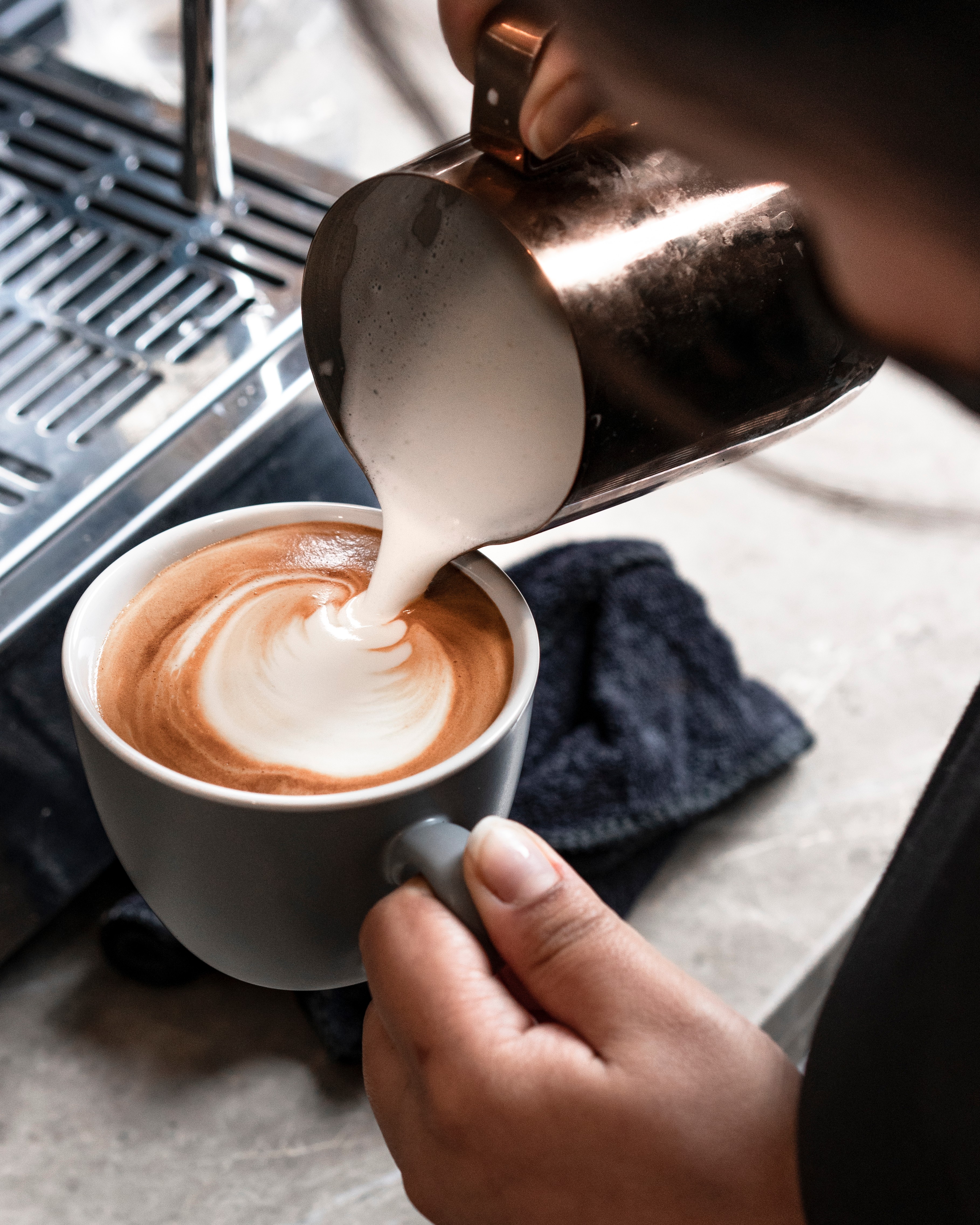 Latte art at Paper and Pie